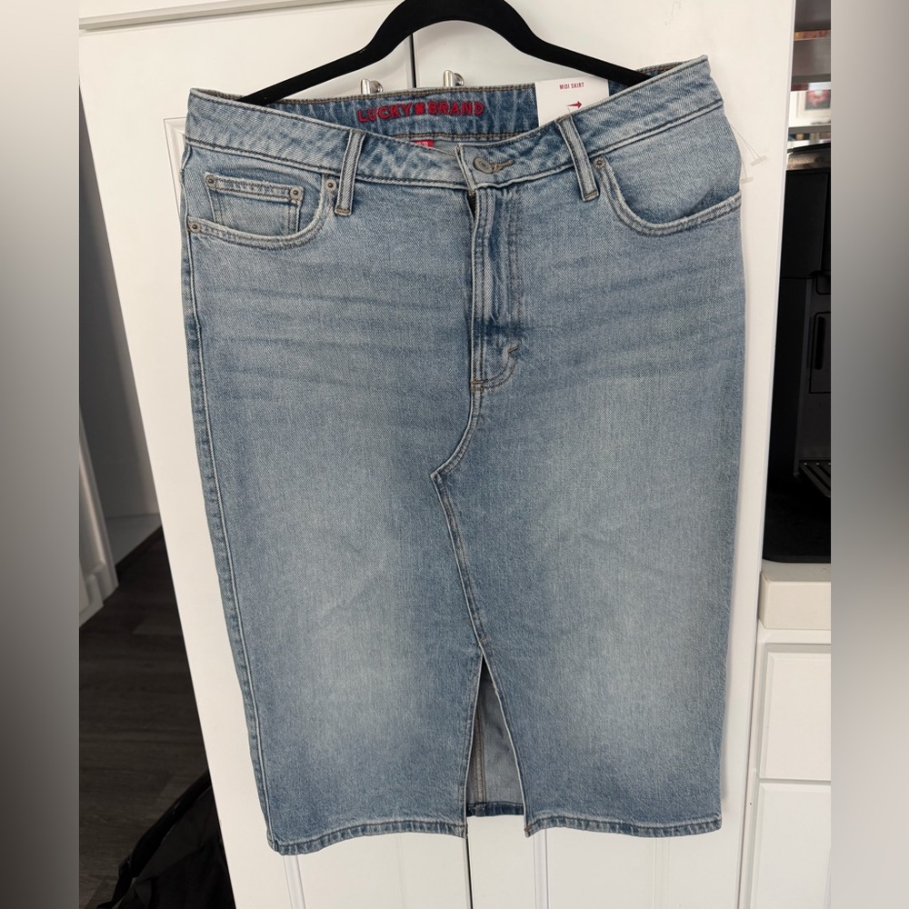 Lucky Brand women’s denim midi skirt